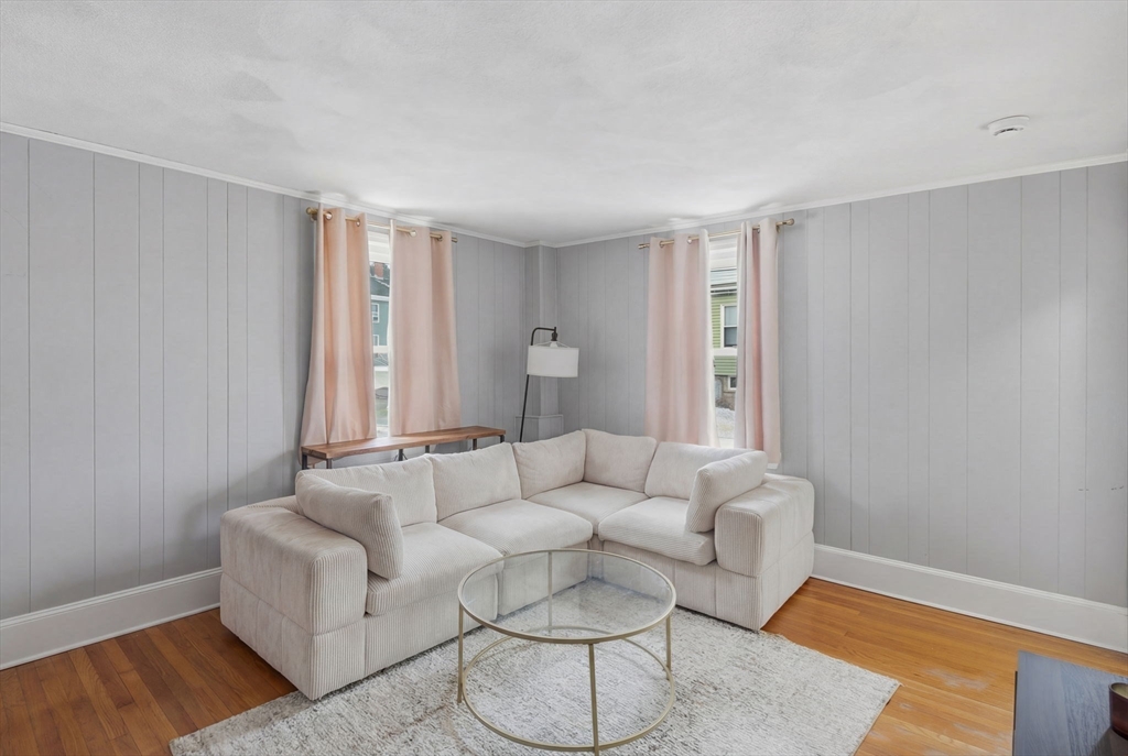 34 Cottage Street Watertown, MA 02472 - Photo 8 of 35