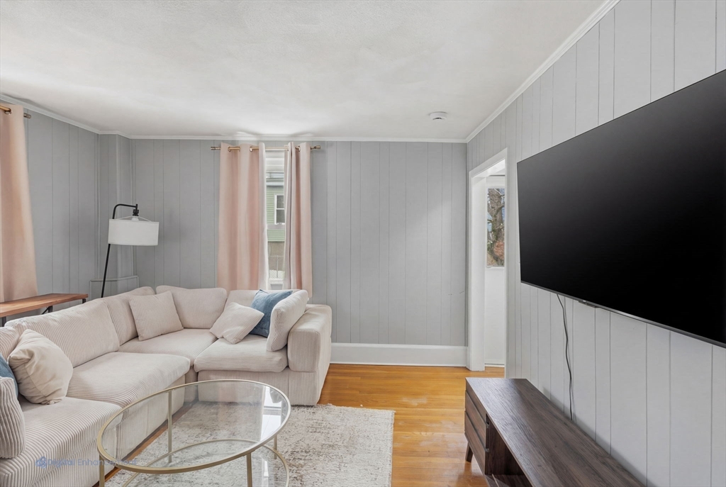 34 Cottage Street Watertown, MA 02472 - Photo 9 of 35