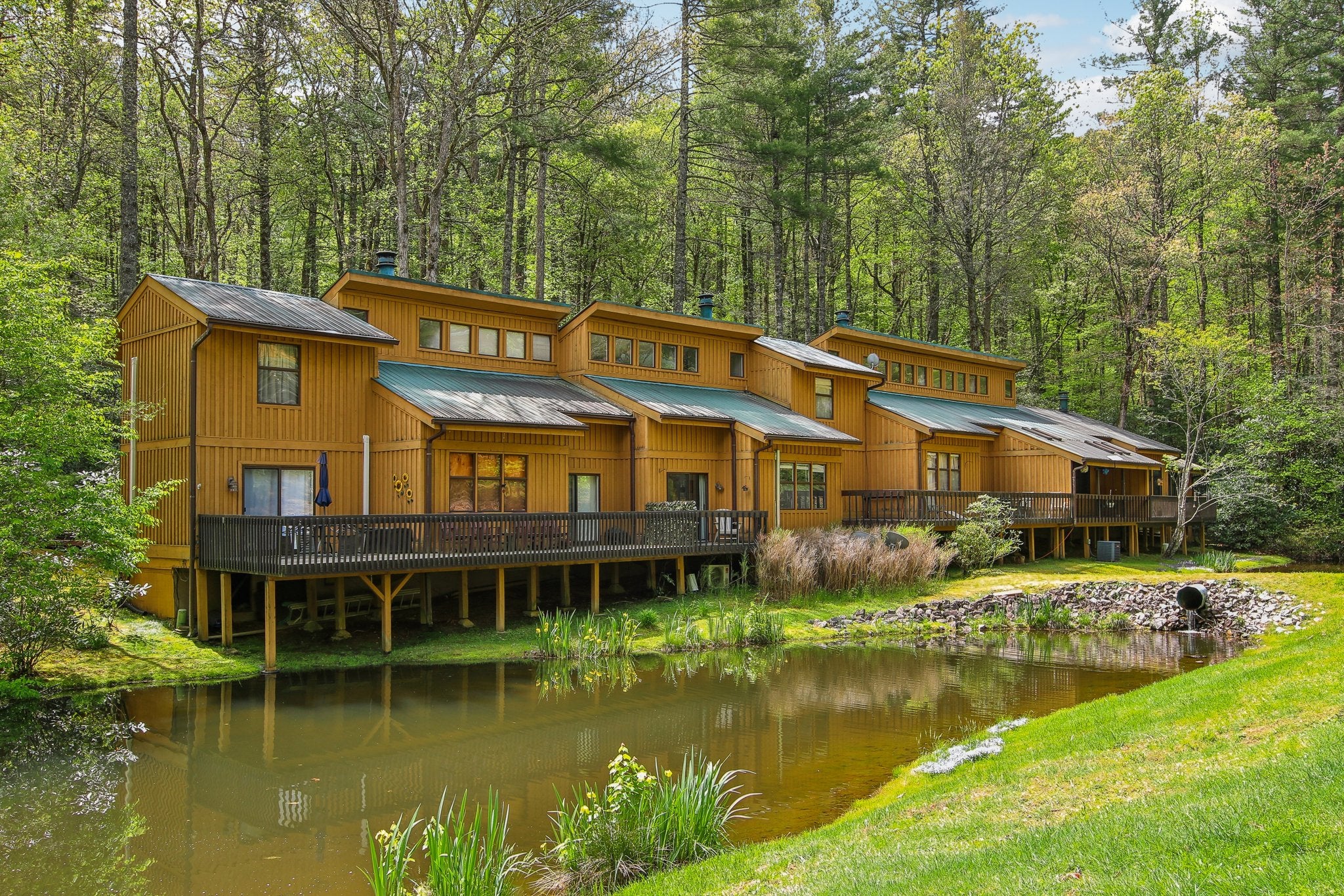 24 Chestnut Ridge, Unit 23D Sapphire, NC 28774 - Photo 2 of 25 Gallery Image 2