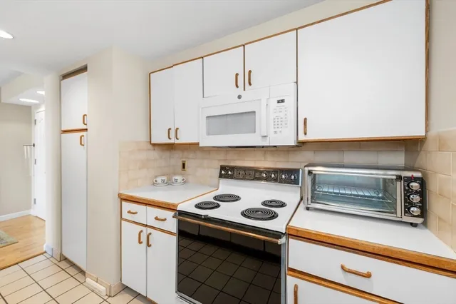 $579,000 | 50 Boatswains Way, Unit 306, Chelsea, MA 02150