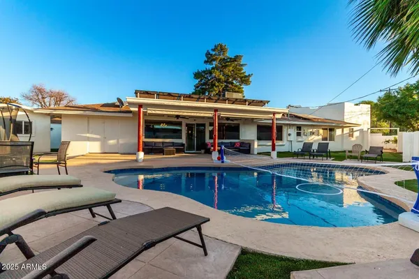 $799,900 | 490 North Vine Street, Chandler, AZ 85225