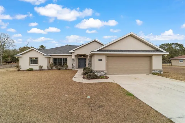 $419,900 | 9343 Southeast 108th Place, Belleview, FL 34420