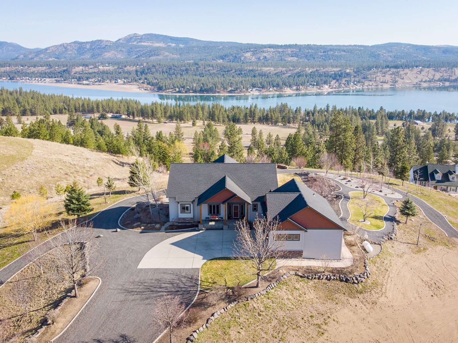 18516 North Valley Road Nine Mile Falls, WA 99026 - Photo 1 of 40 Gallery Image 1