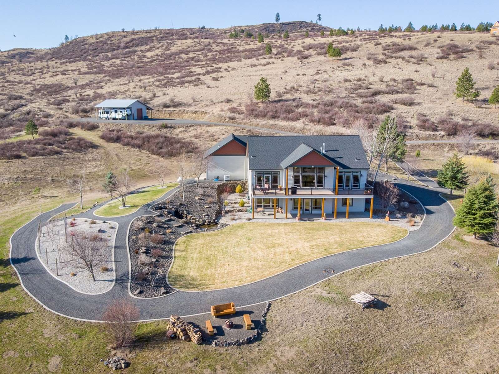 18516 North Valley Road Nine Mile Falls, WA 99026 - Photo 4 of 40 Gallery Image 4
