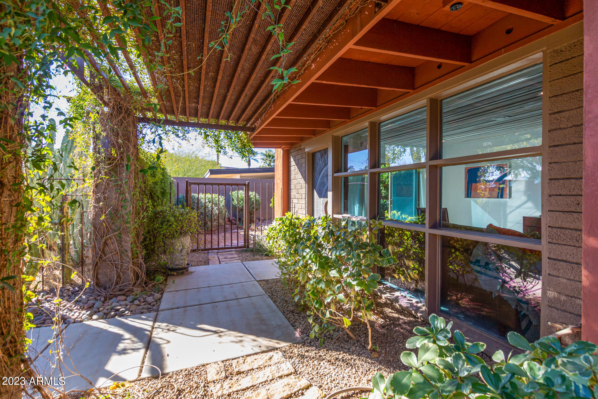 5018 North 71st Place Paradise Valley, AZ 85253 - Photo 2 of 22 a view of house with front door