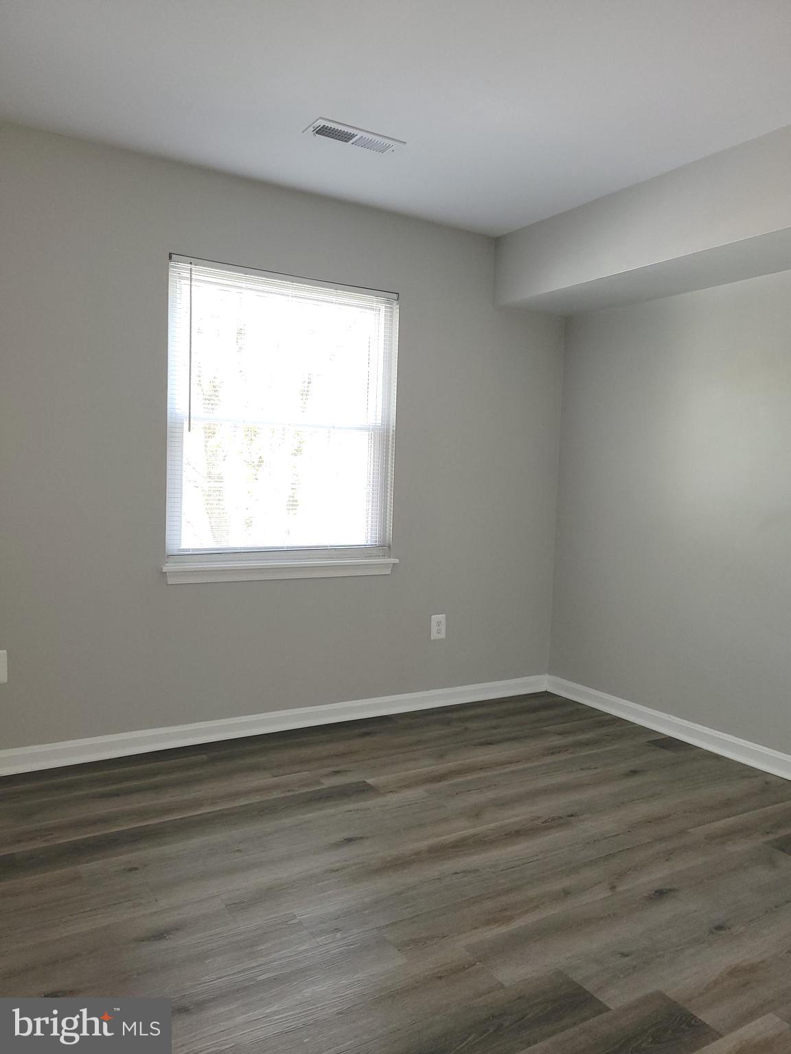 8360 Montgomery Run Road, Unit H Ellicott City, MD 21043 - Photo 17 of 28 Bedroom 2
