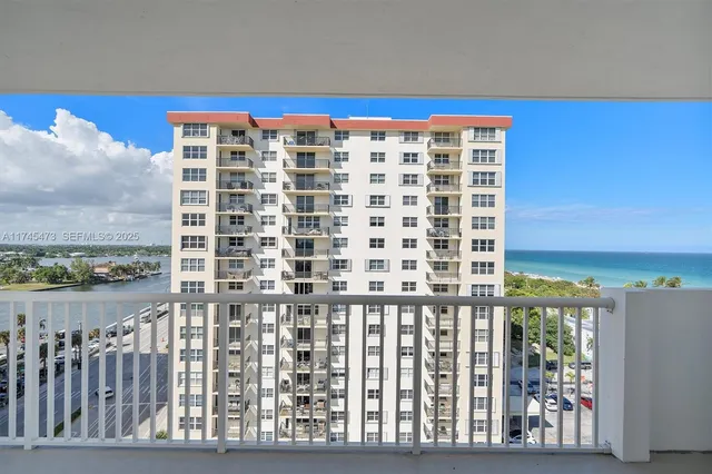 $450,000 | 1601 South Ocean Drive, Unit 1101, Hollywood, FL 33019