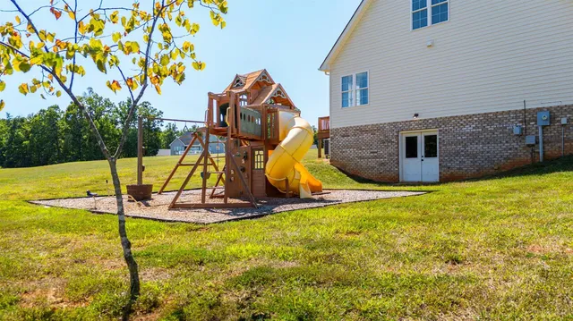 $475,000 | 172 Scarlet Lane, Concord, VA 24538