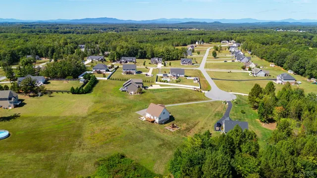 $475,000 | 172 Scarlet Lane, Concord, VA 24538