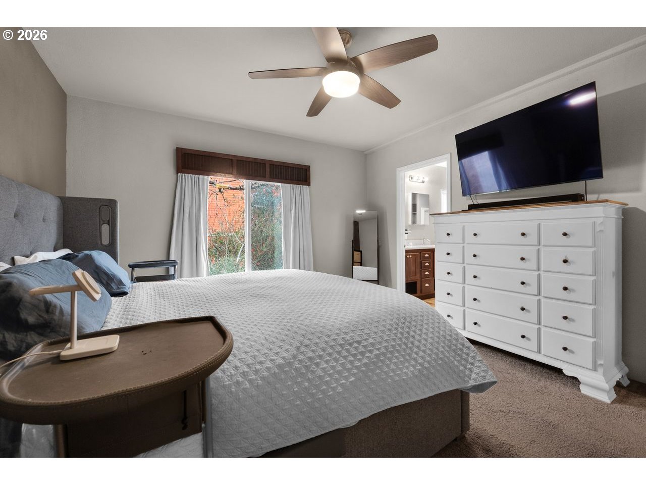 91474 Railroad Road Warrenton, OR 97146 - Photo 16 of 29 Bedroom