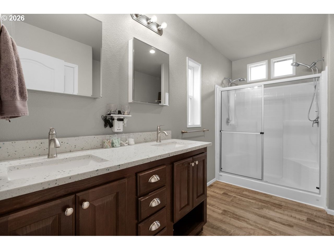 91474 Railroad Road Warrenton, OR 97146 - Photo 17 of 29 Bedroom