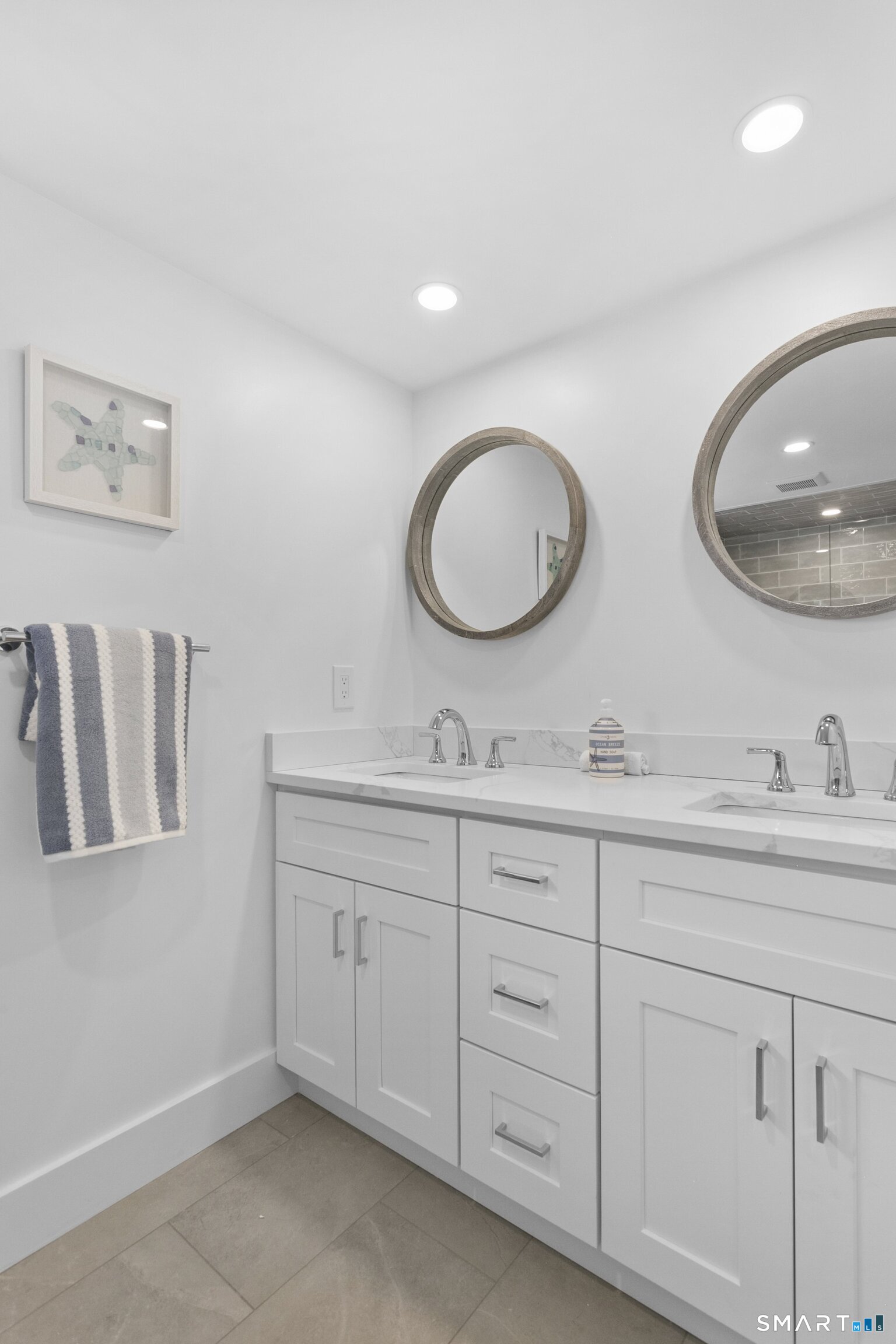 12 Sandy Way Fairfield, CT 06824 - Photo 25 of 33