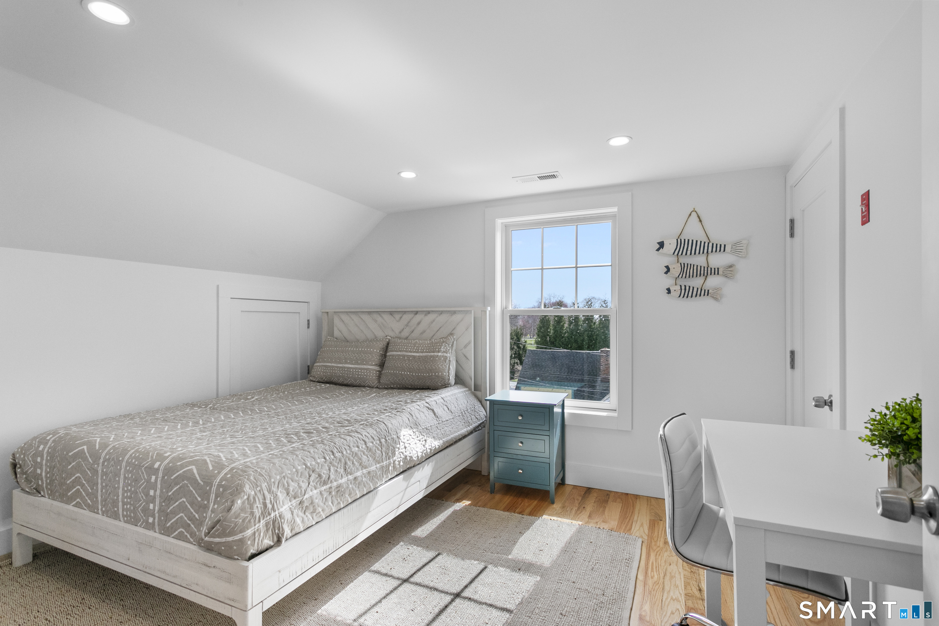 12 Sandy Way Fairfield, CT 06824 - Photo 28 of 33