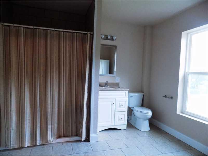 113 Old Bell Point Road Apollo, PA 15613 - Photo 12 of 15 Master Bath/Spa.