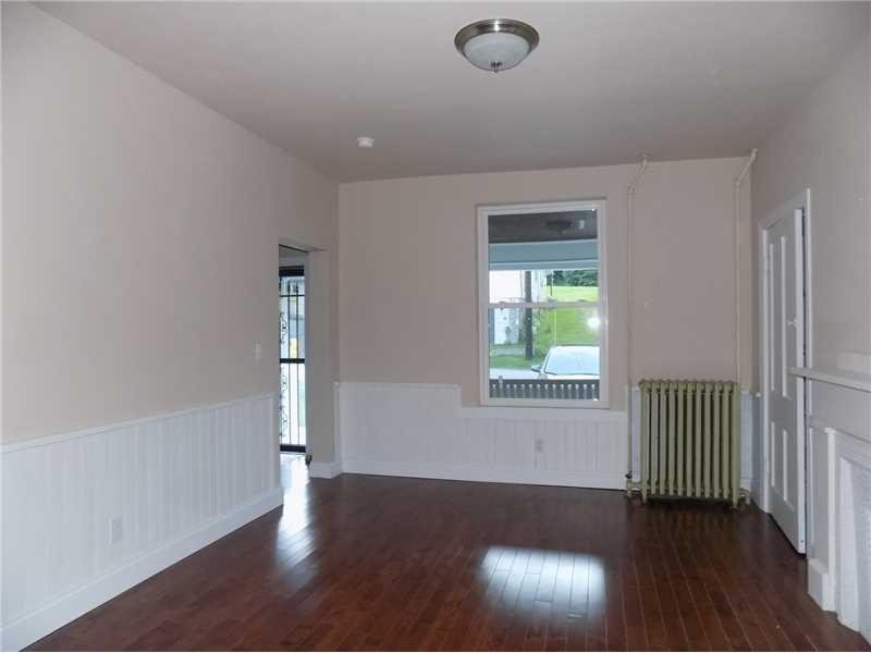 113 Old Bell Point Road Apollo, PA 15613 - Photo 5 of 15 Family Room.