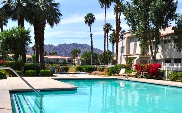 55393 Winged Foot La Quinta, CA 92253 - Photo 5 of 27 Steps from the pool