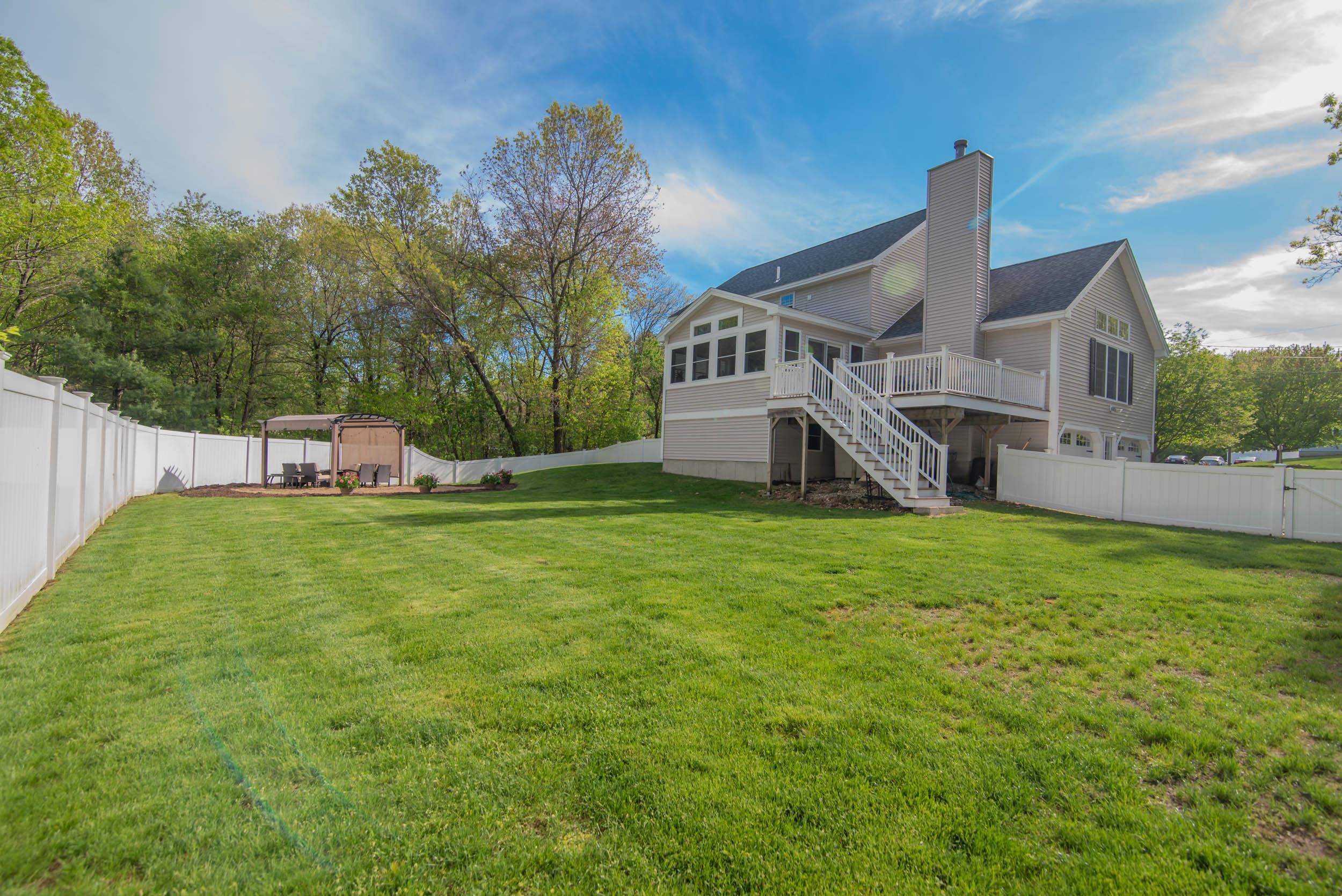 14 Redwood Road Salem, NH 03079 - Photo 39 of 40