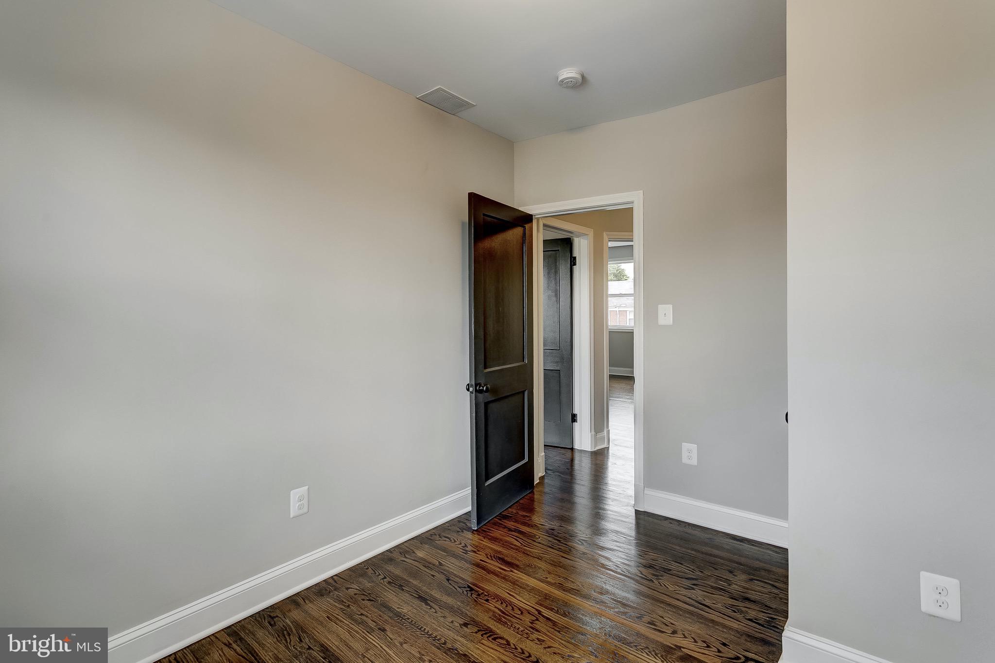 1656 Shadyside Road Baltimore, MD 21218 - Photo 27 of 48 Gallery Image 27
