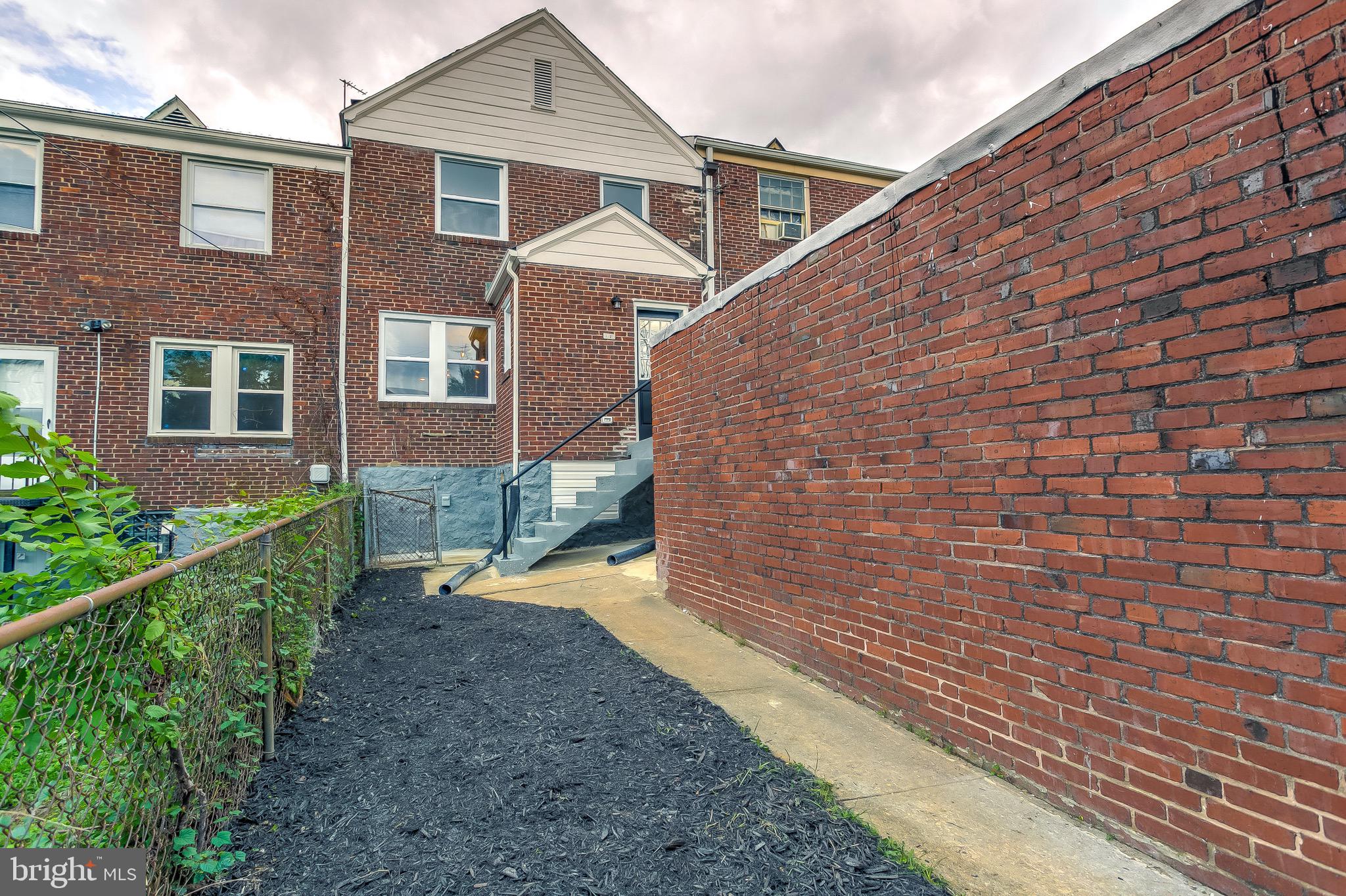 1656 Shadyside Road Baltimore, MD 21218 - Photo 45 of 48 Gallery Image 45