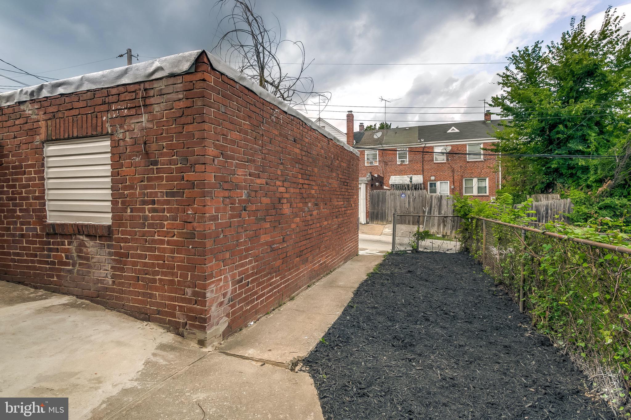 1656 Shadyside Road Baltimore, MD 21218 - Photo 47 of 48 Gallery Image 47