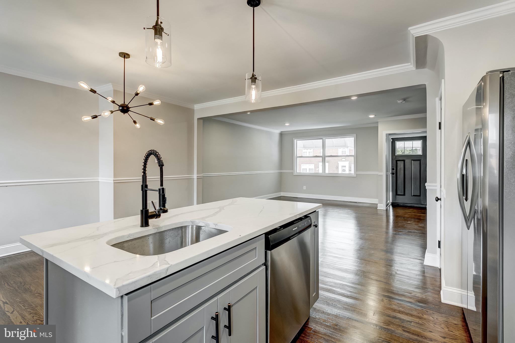 1656 Shadyside Road Baltimore, MD 21218 - Photo 6 of 48 Gallery Image 6