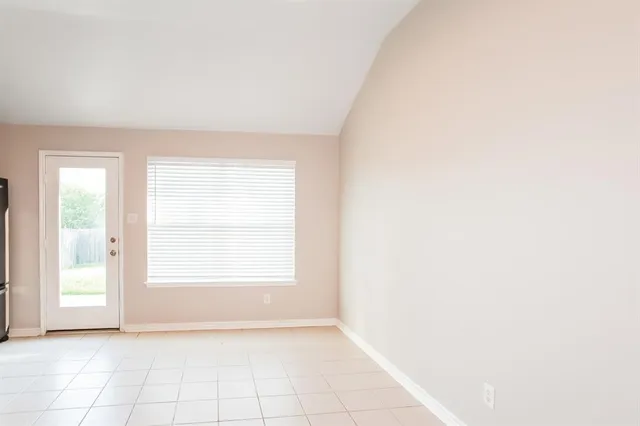 $1,680 | 1208 Mountain Peak Drive, Fort Worth, TX 76052