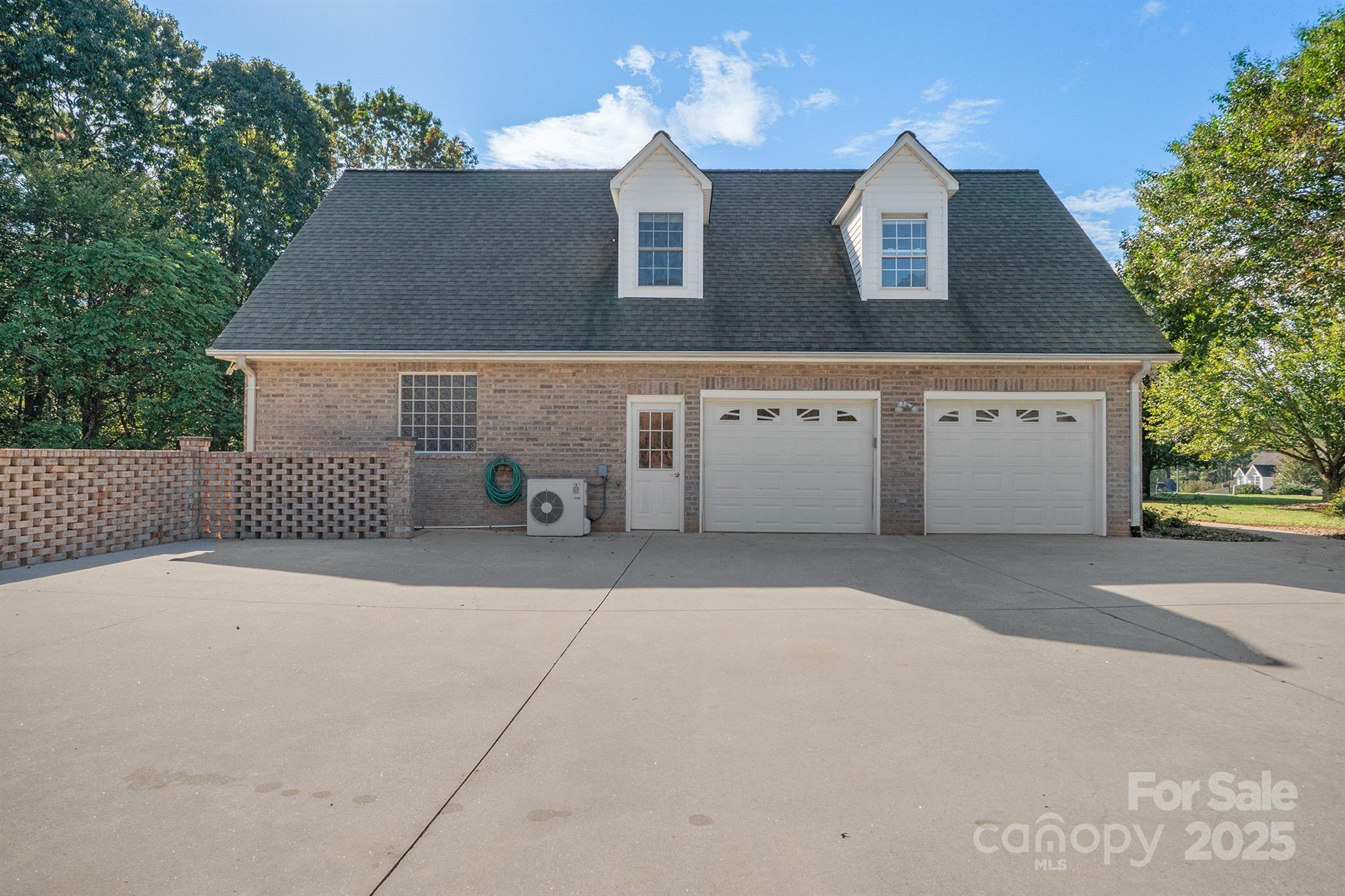 5350 Beacon Ridge Drive Granite Falls, NC 28630 - Photo 44 of 48 front view of a house with a garage