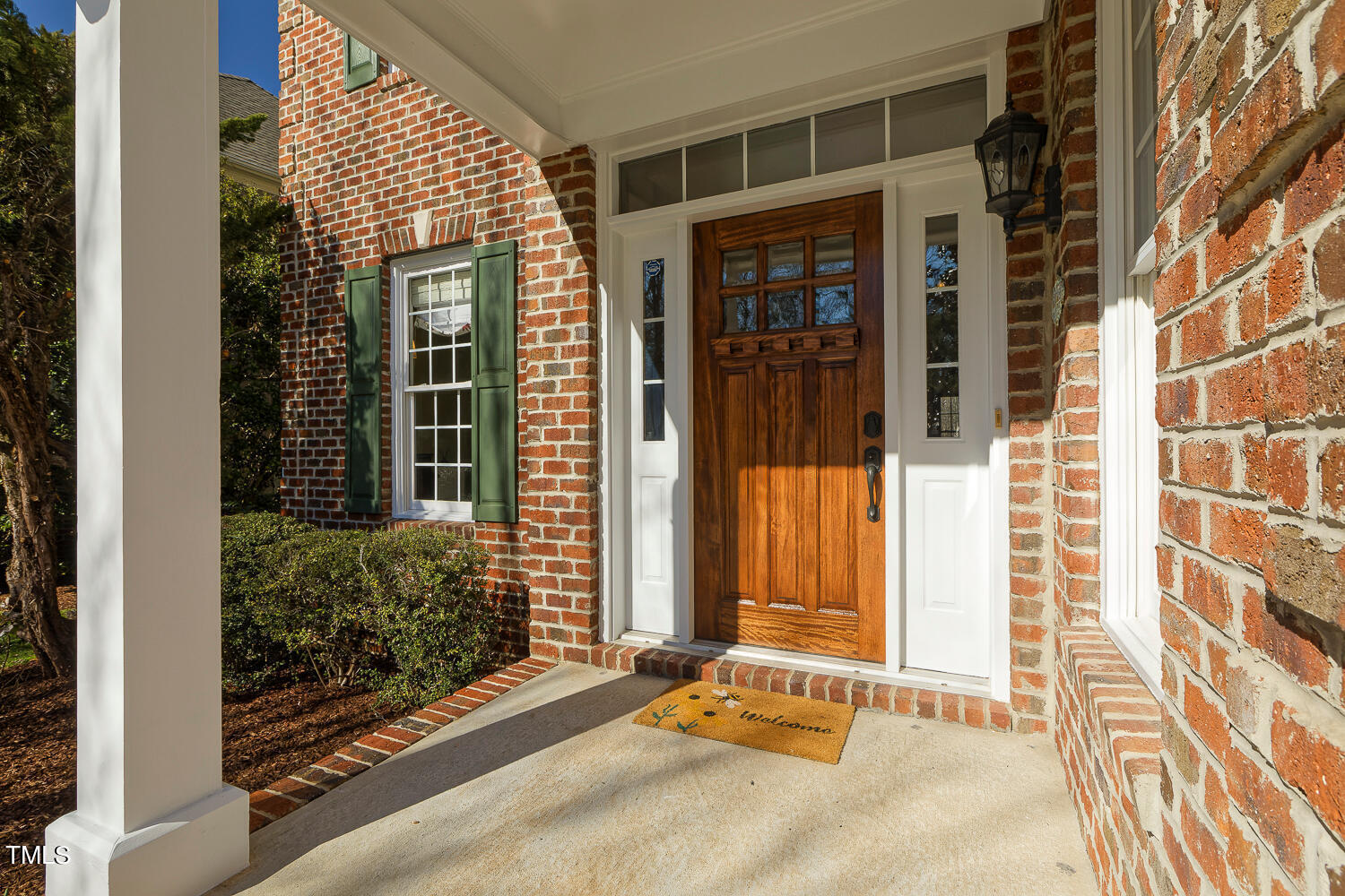 8908 Winged Thistle Court Raleigh, NC 27617 - Photo 3 of 77 8908 Winged Thistle Ct Raleigh-large-043