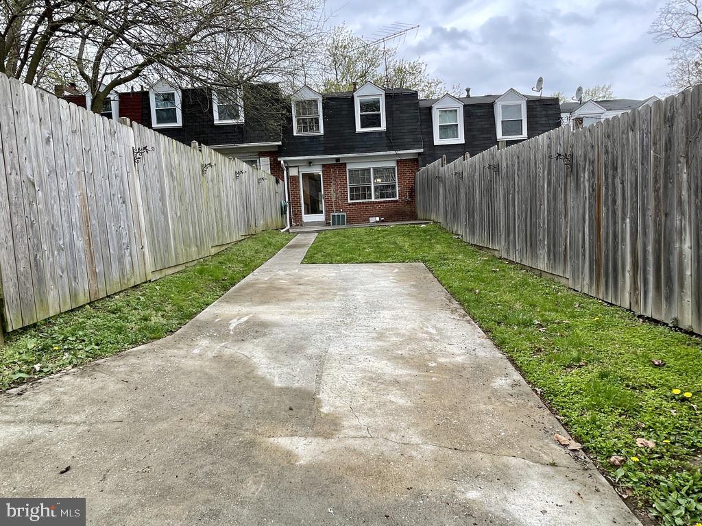 6415 Falkirk Road Baltimore, MD 21239 - Photo 17 of 36