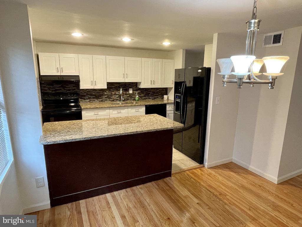 6415 Falkirk Road Baltimore, MD 21239 - Photo 10 of 36