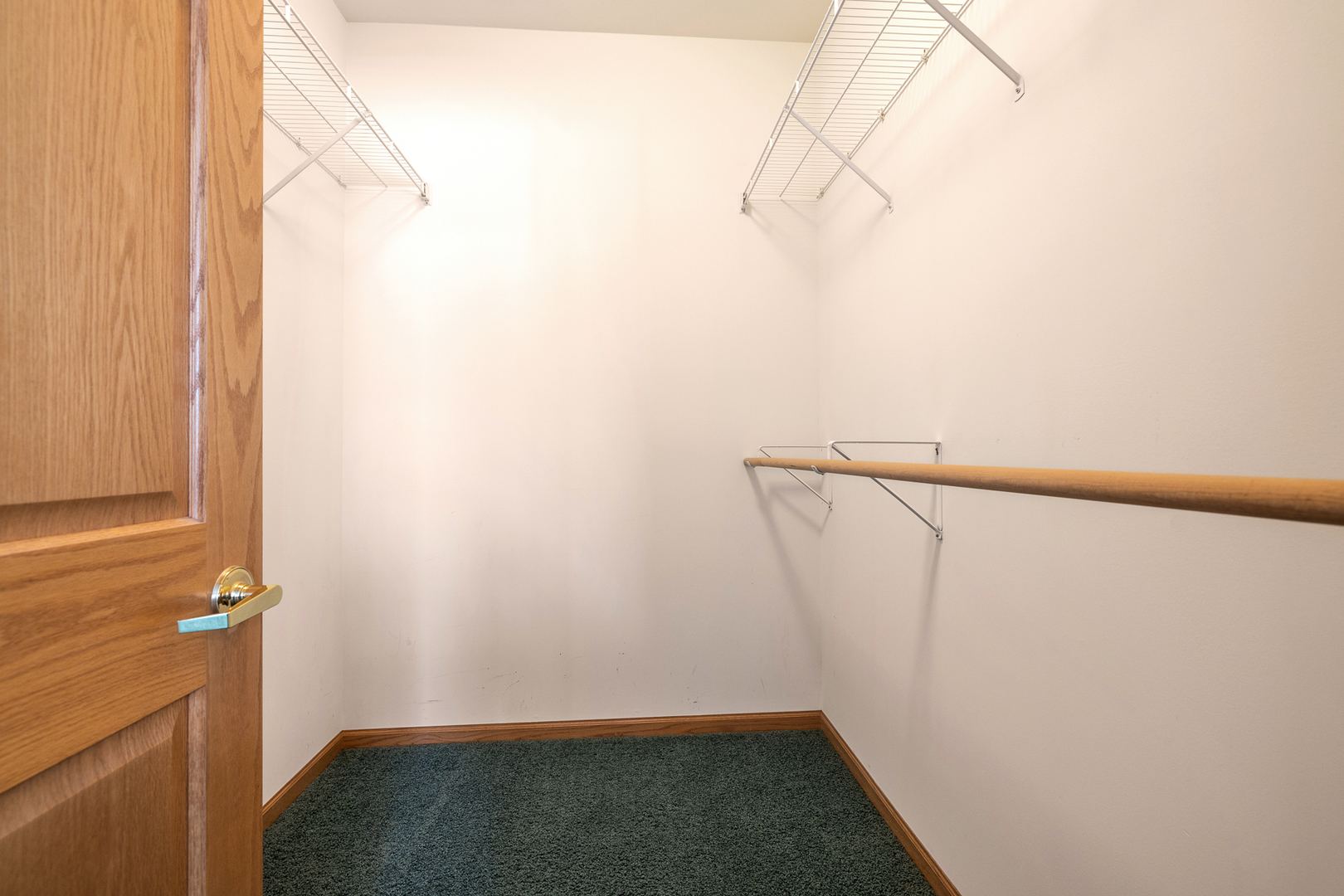 631 Saugatuk Circle Romeoville, IL 60446 - Photo 11 of 22 a view of small space with empty racks