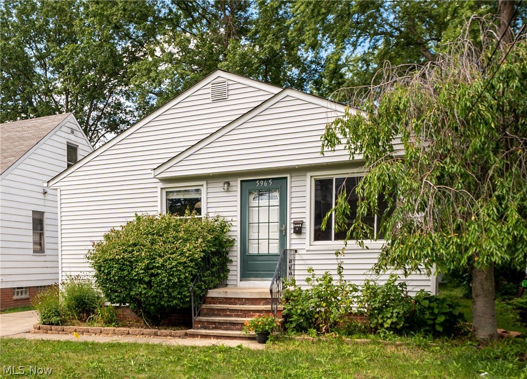 5965 Edgewood Road Cleveland, OH 44124 - Photo 34 of 35