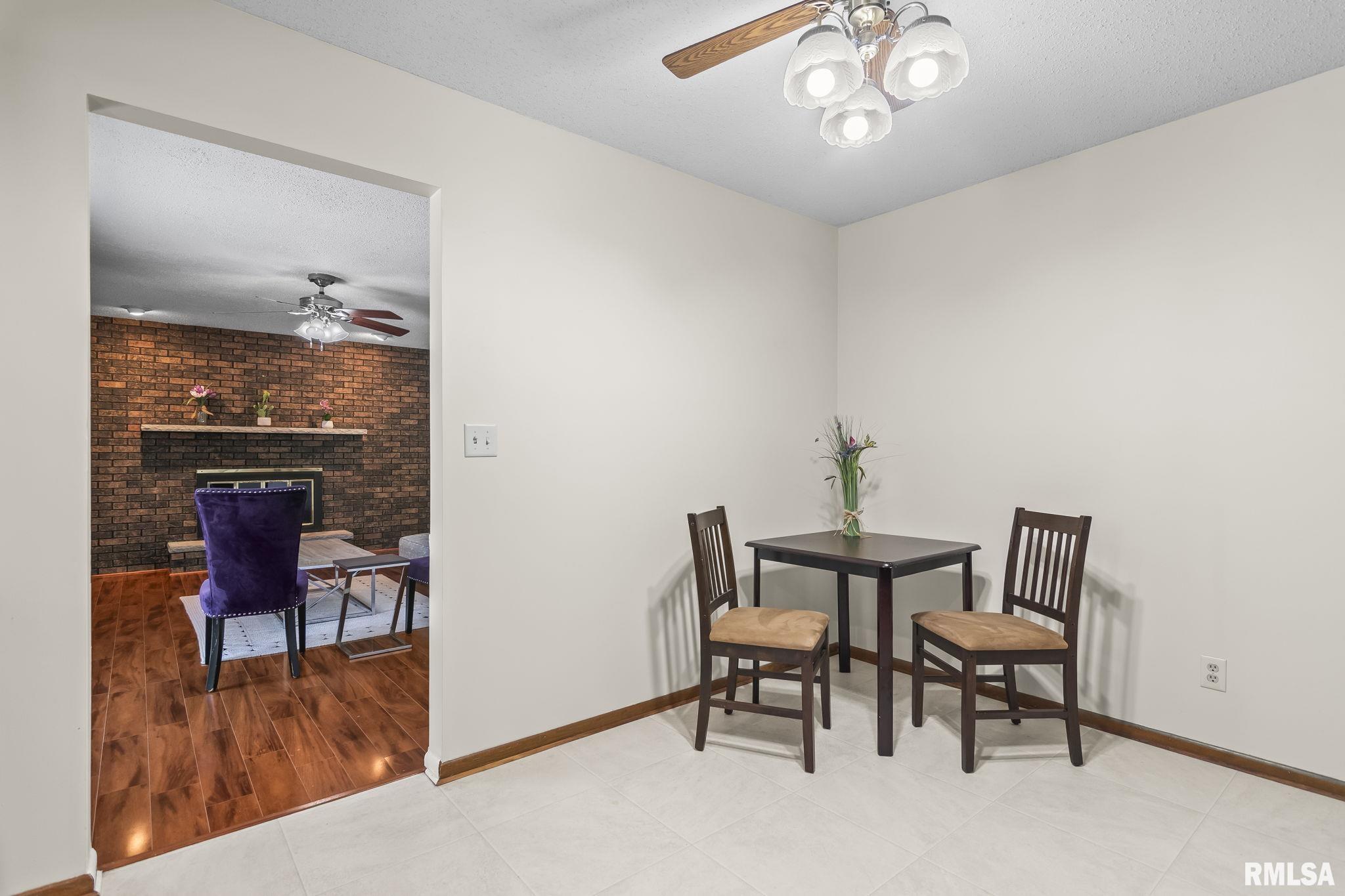 169 Bellerive Road Springfield, IL 62704 - Photo 13 of 32