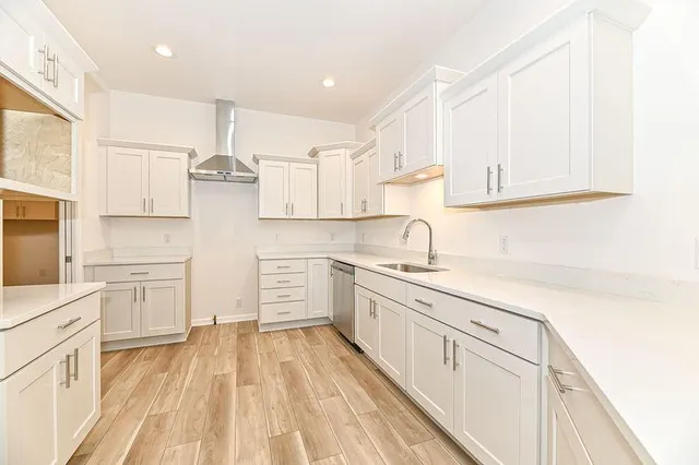 $442,900 | 310 North Trailview Court, Waterford, WI 53185