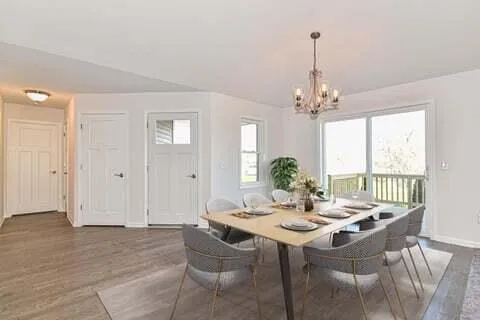 $442,900 | 310 North Trailview Court, Waterford, WI 53185