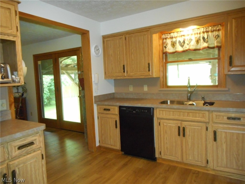 4856 Everett Road Akron, OH 44333 - Photo 7 of 27 Gallery Image 7