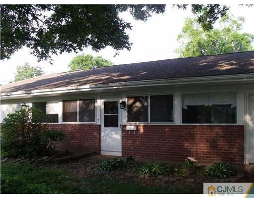 108 New Road Kendall Park, NJ 08824 - Photo 2 of 25 Gallery Image 2