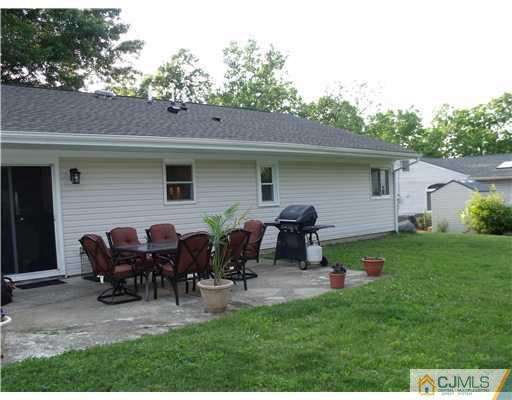 108 New Road Kendall Park, NJ 08824 - Photo 23 of 25 Gallery Image 23