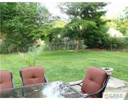 108 New Road Kendall Park, NJ 08824 - Photo 24 of 25 Gallery Image 24