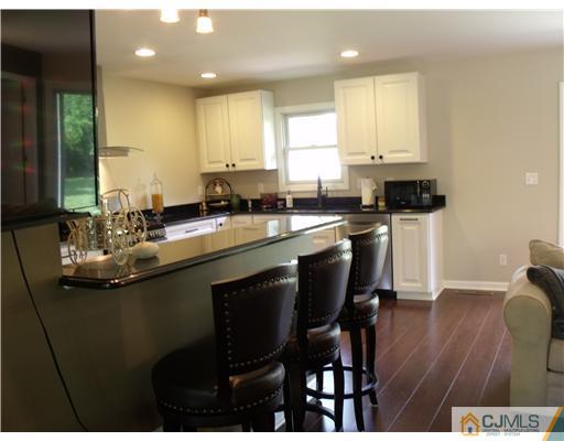 108 New Road Kendall Park, NJ 08824 - Photo 8 of 25 Gallery Image 8