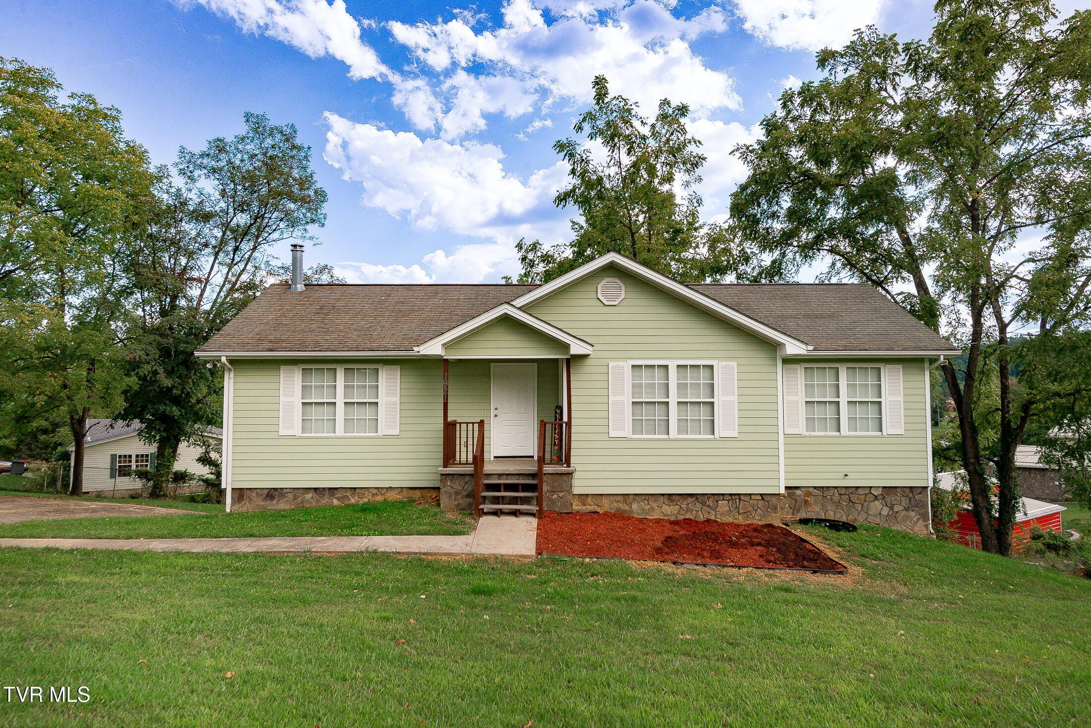 1921 Orleans Road Kingsport, TN 37665 - Photo 1 of 70 Front