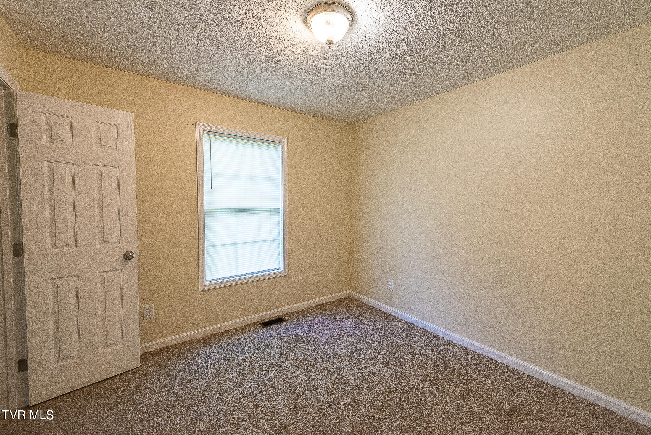 1921 Orleans Road Kingsport, TN 37665 - Photo 22 of 70 2nd Bedroom