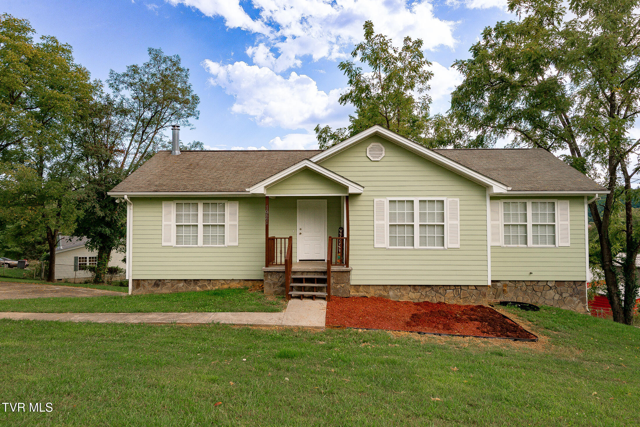 1921 Orleans Road Kingsport, TN 37665 - Photo 3 of 70 Front