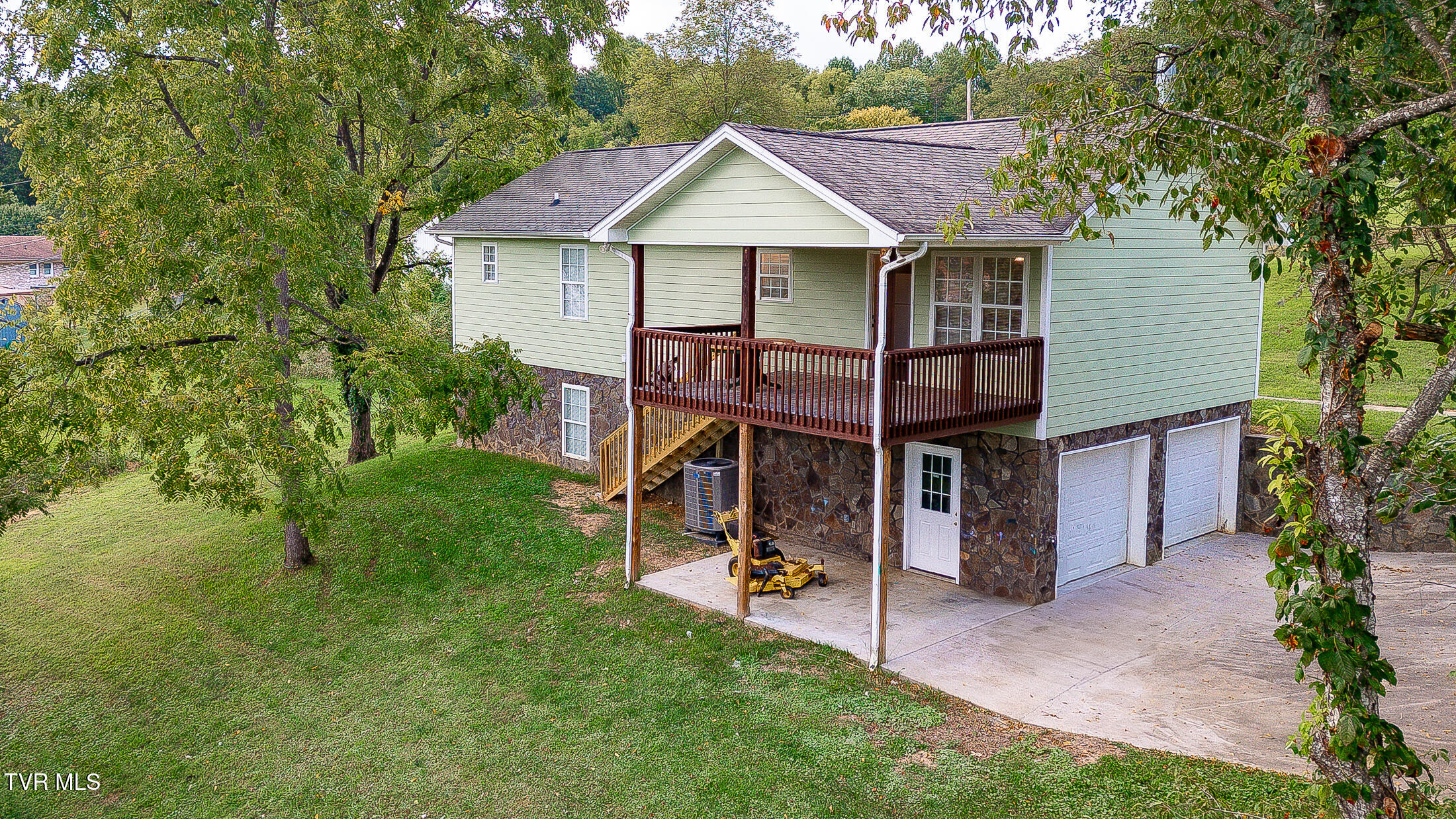 1921 Orleans Road Kingsport, TN 37665 - Photo 44 of 70 Back of Home