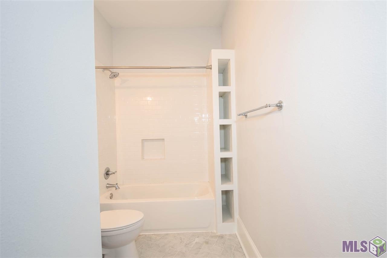 4033 Convention Street Baton Rouge, LA 70806 - Photo 12 of 20