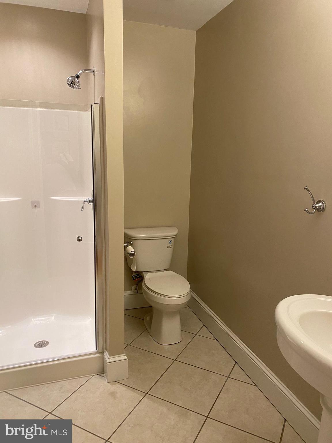 107 Annapolis Street, Unit A Annapolis, MD 21401 - Photo 11 of 16 Primary Bath