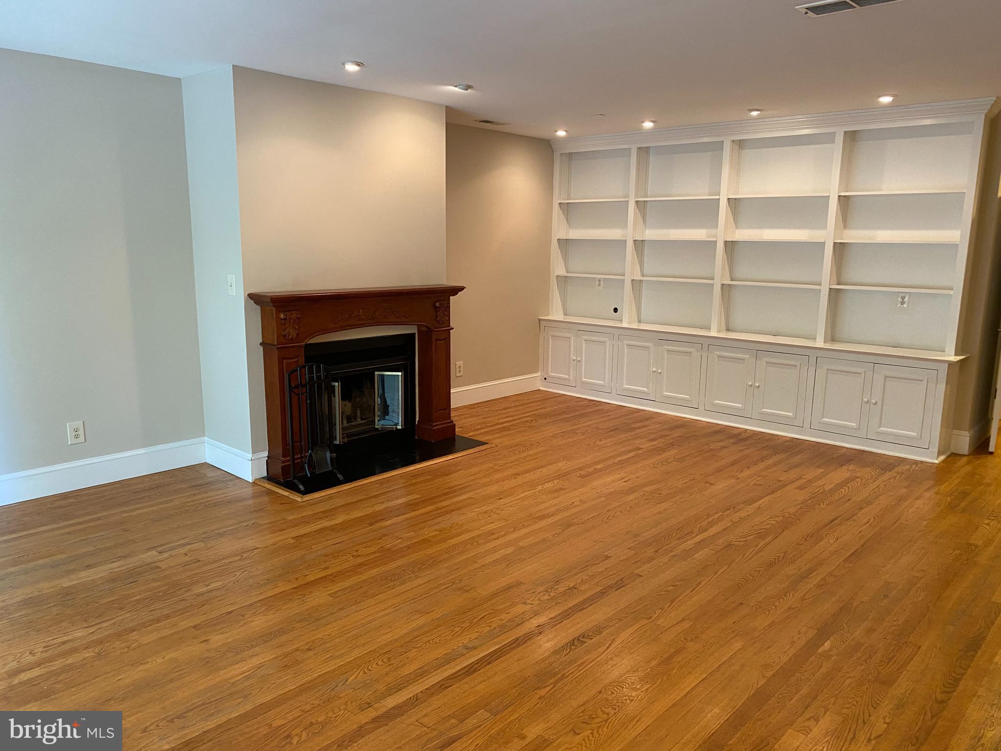 107 Annapolis Street, Unit A Annapolis, MD 21401 - Photo 6 of 16 Living /Family Room