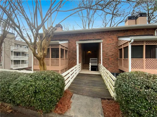 $227,000 | 311 Quail Run, Roswell, GA 30076