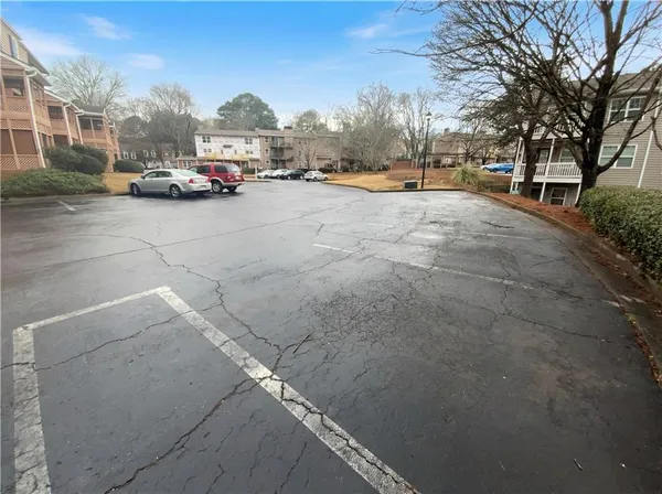 $220,000 | 311 Quail Run, Roswell, GA 30076