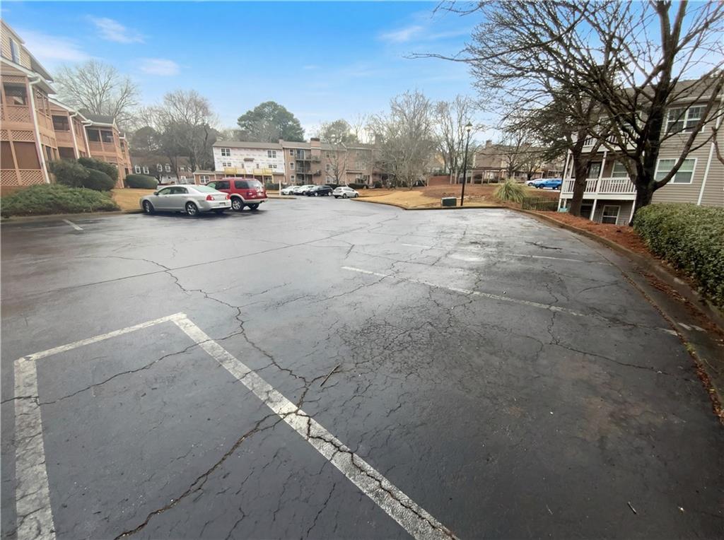 311 Quail Run Roswell, GA 30076 - Photo 6 of 17